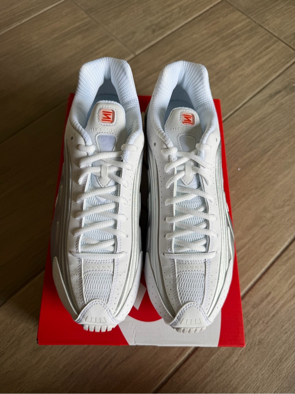 Nike Shox R4 - Picture 7 of 9